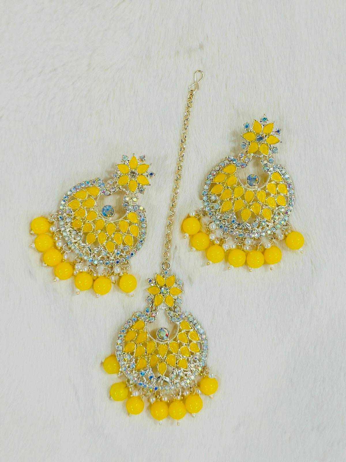 Gold-Plated Turquoise Chandbali Earrings with Maang Tikka
